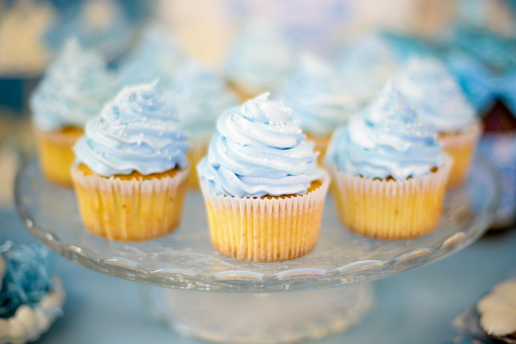 cake, dessert, sweet, bakery products, holiday, cupcakes, cream, cupcake, cooking, sweets, fragrant, cake, cupcakes, cupcakes, cupcakes, cupcake, cupcake, cupcake, cupcake, cupcake